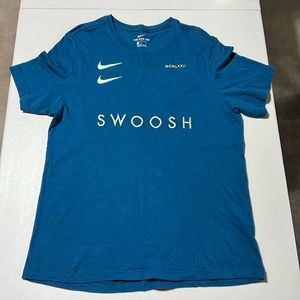 Large - Nike Swoosh T Shirt